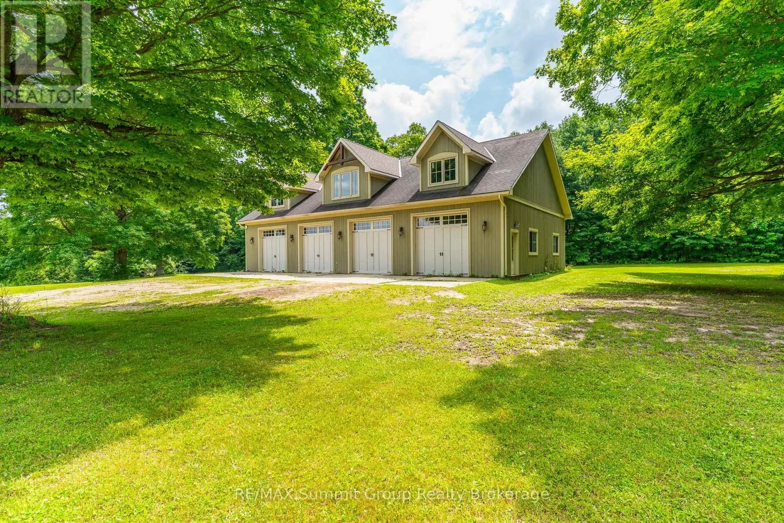 194109 GREY ROAD 13