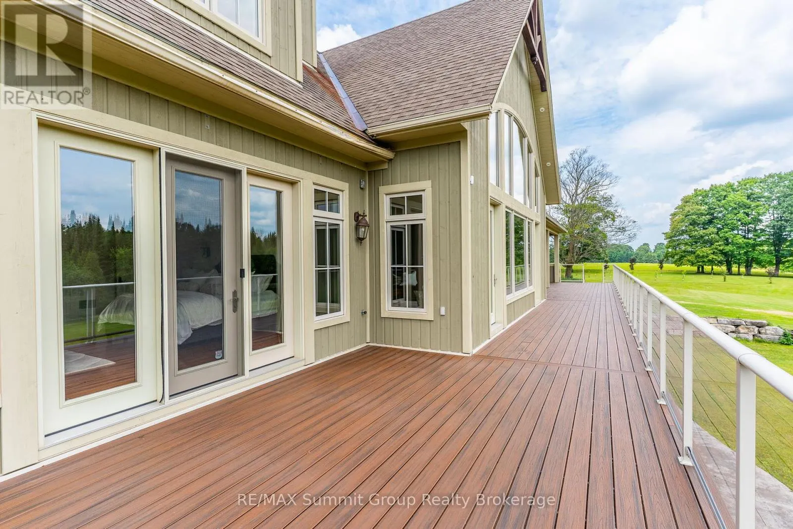 194109 GREY ROAD 13