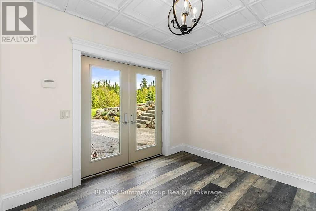 194109 GREY ROAD 13