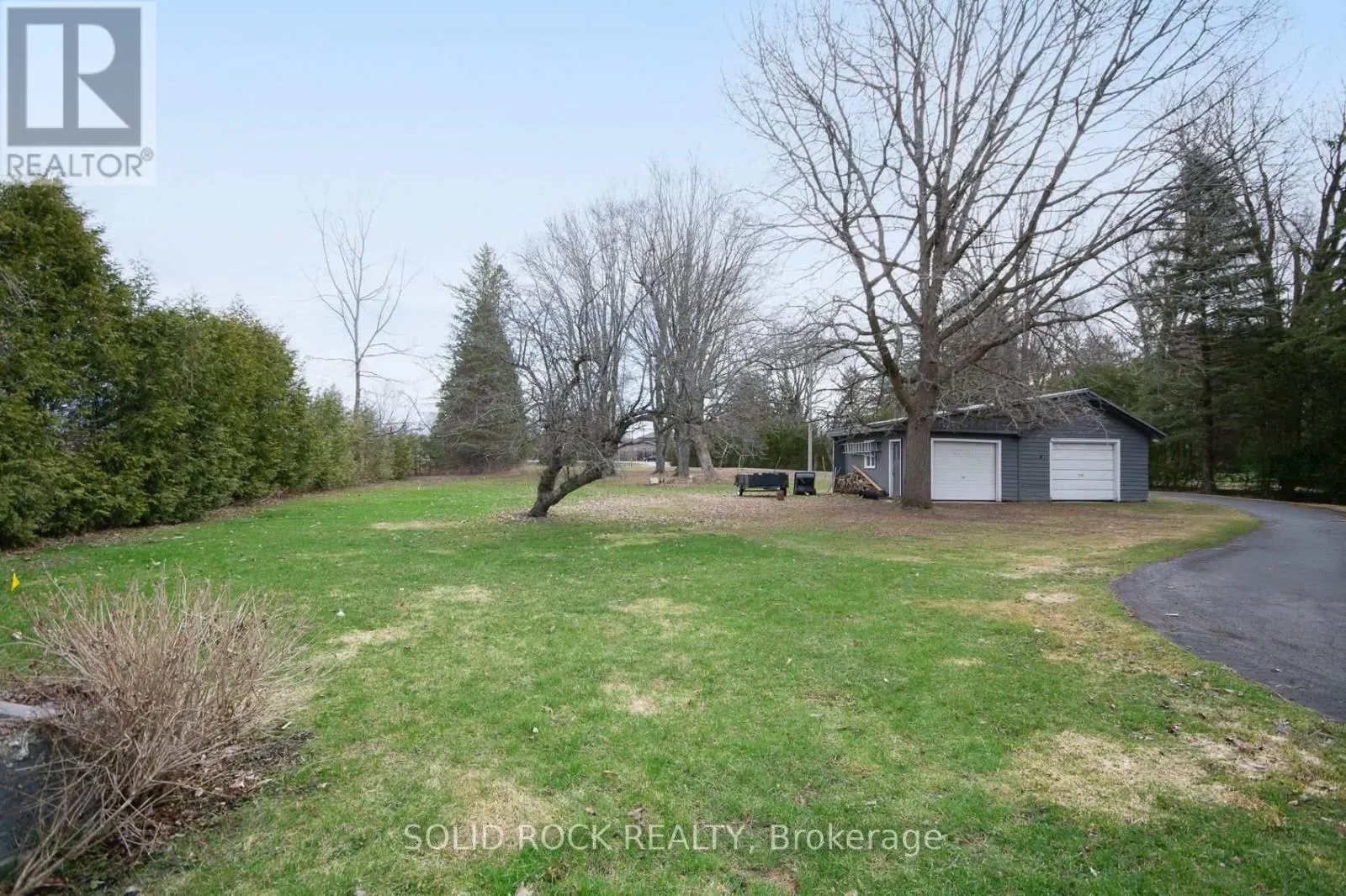 724 RIVER ROAD