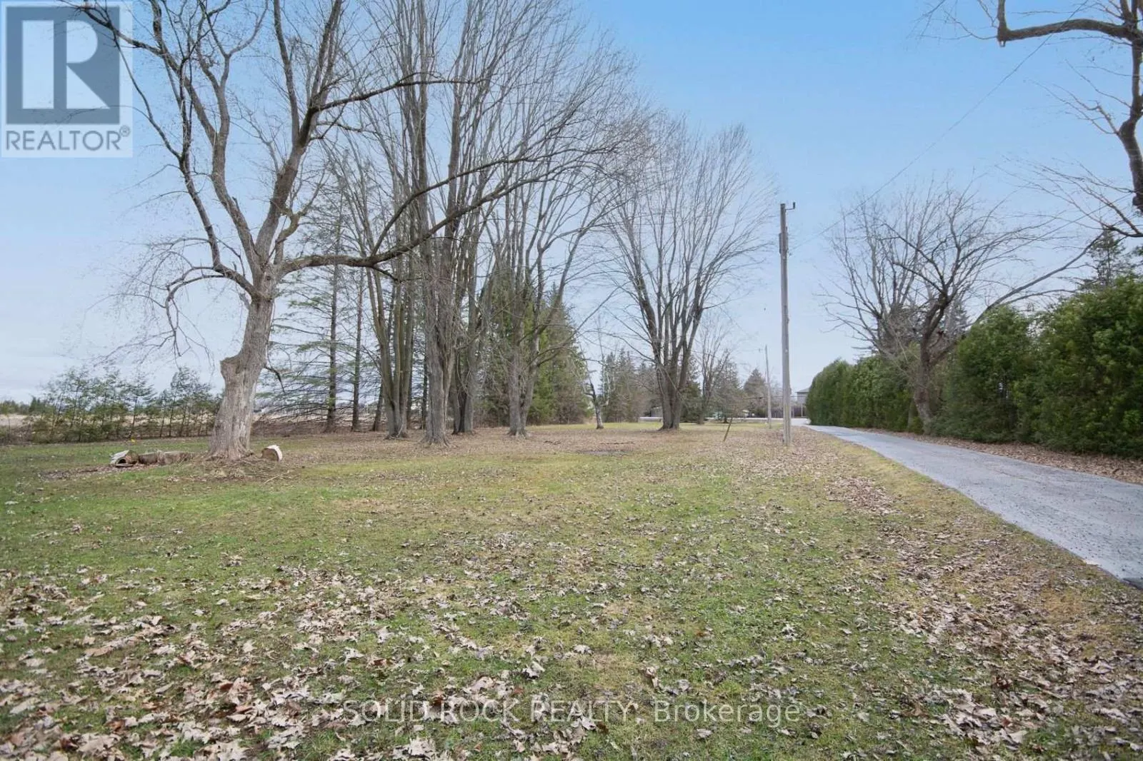 724 RIVER ROAD