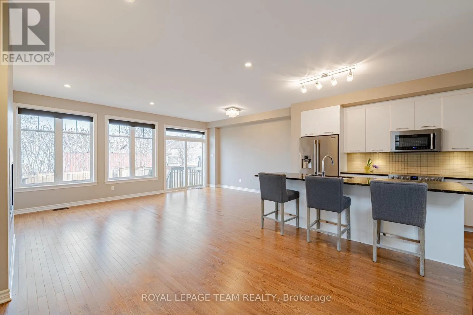 768 CEDAR CREEK DRIVE