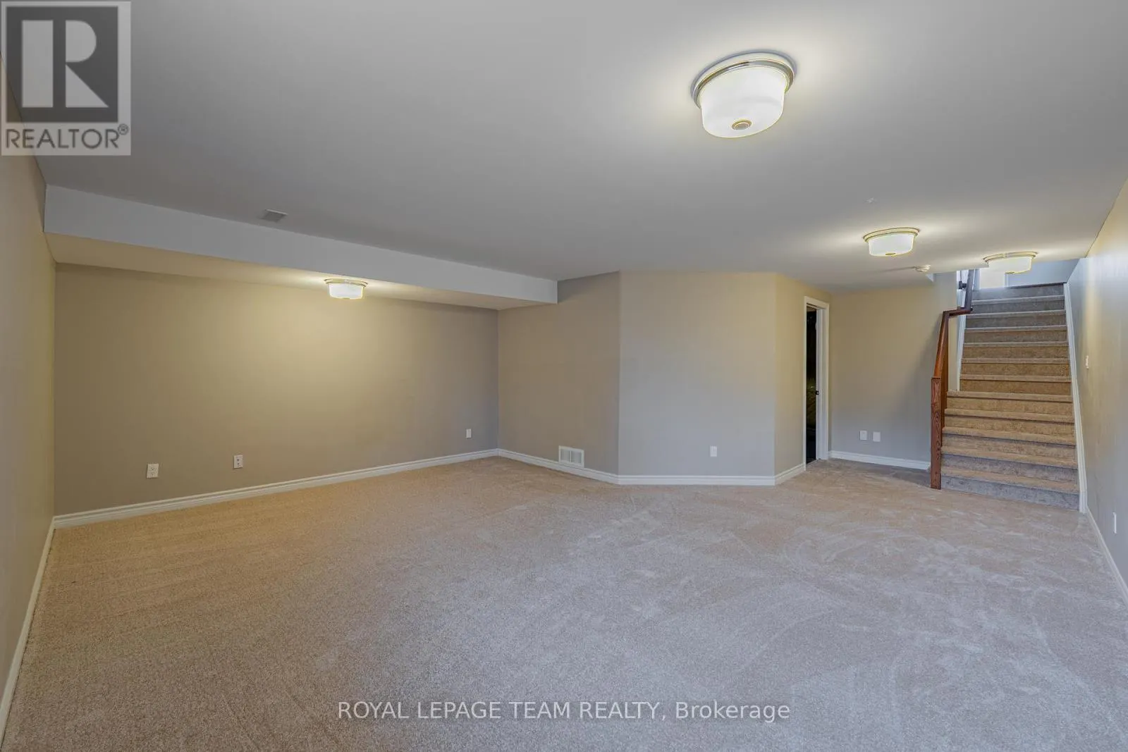 768 CEDAR CREEK DRIVE