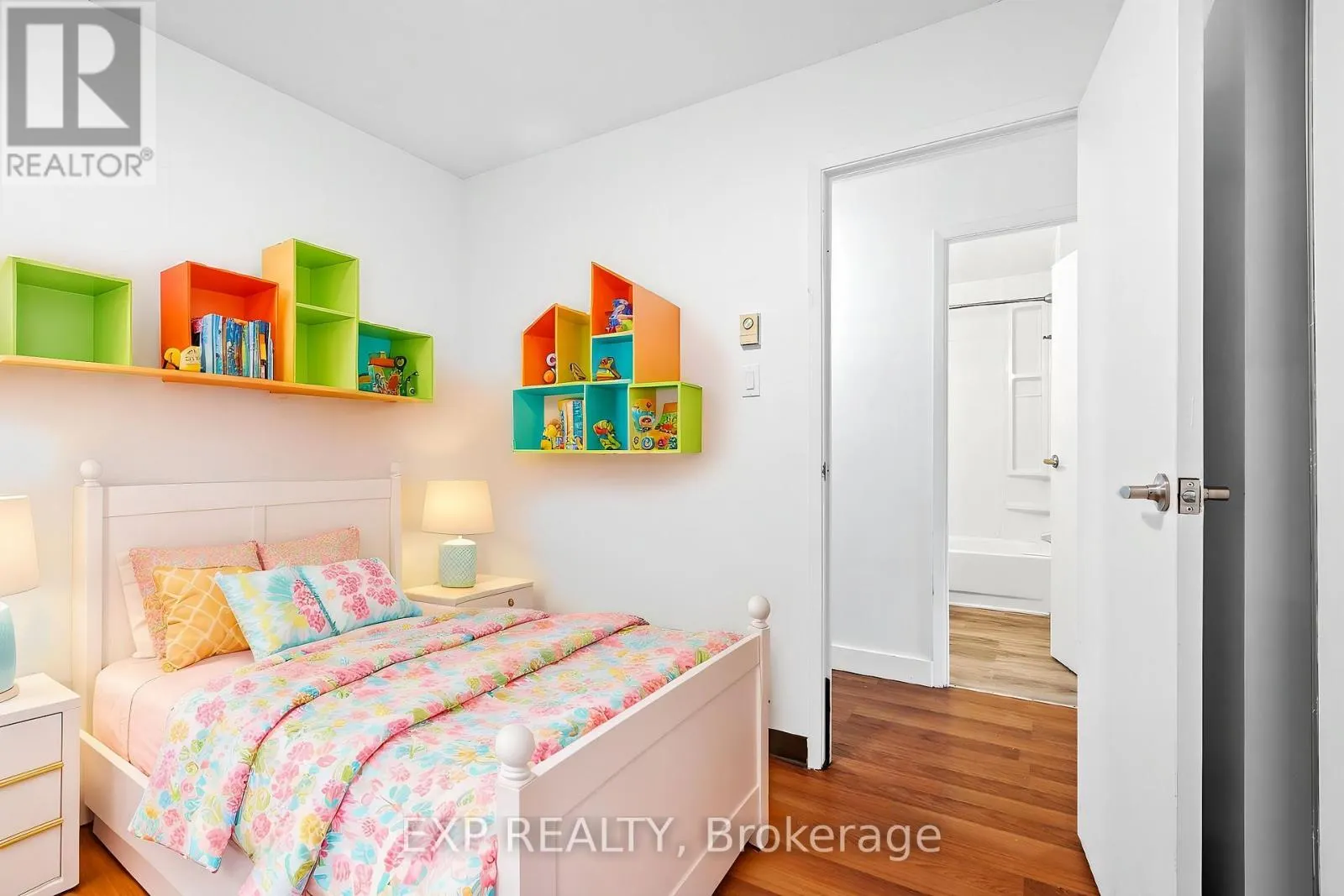 244 WESTHAVEN CRESCENT