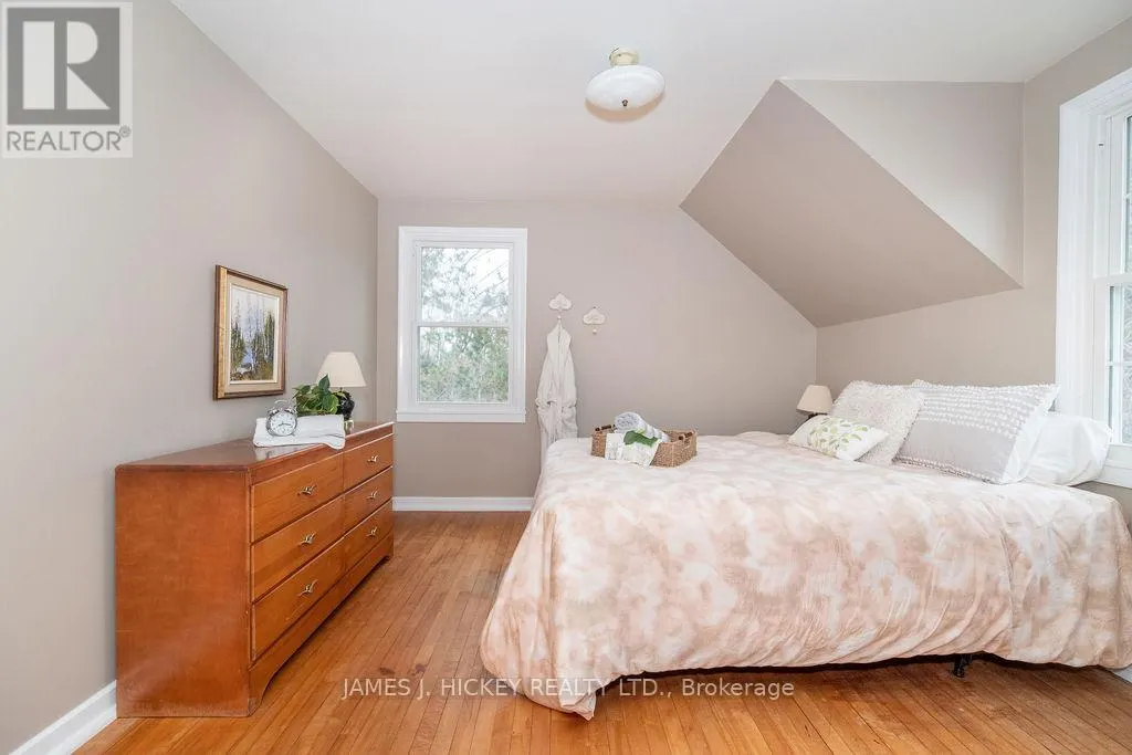 62 PARKDALE AVENUE