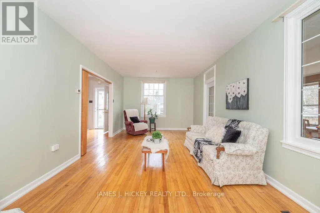 62 PARKDALE AVENUE