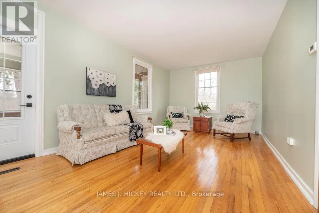 62 PARKDALE AVENUE