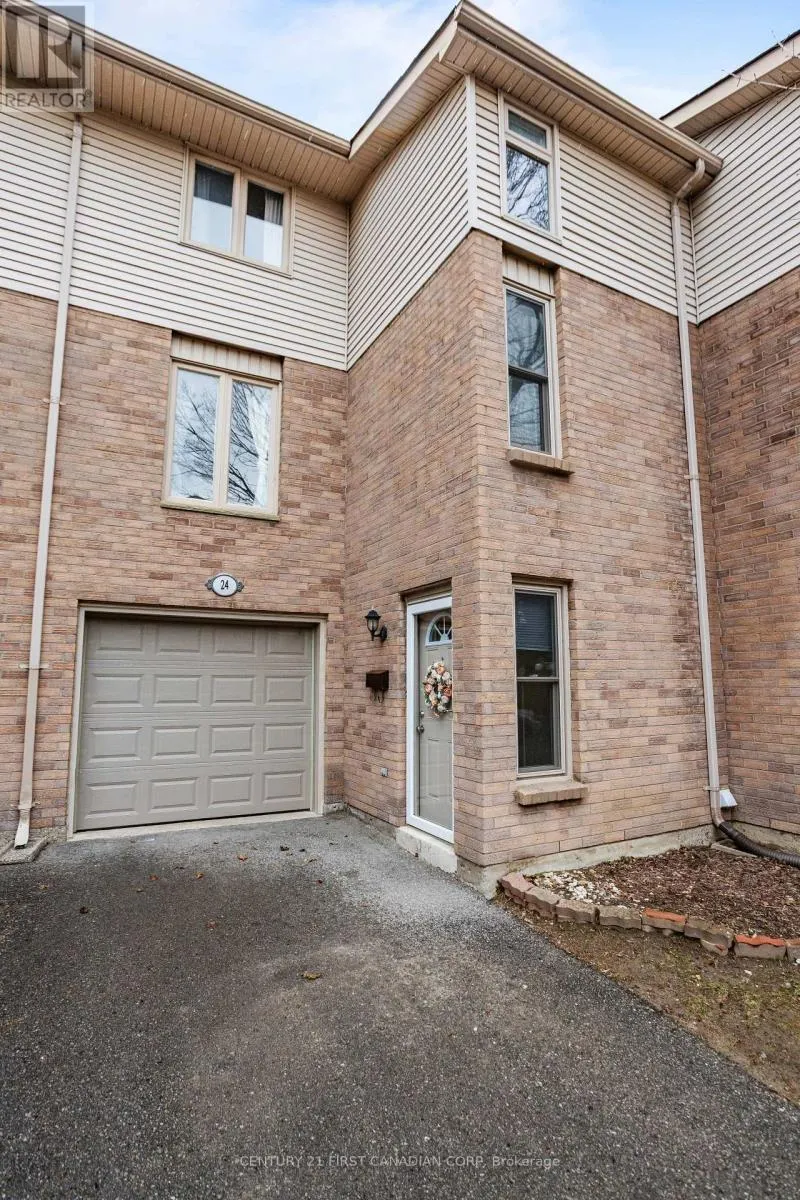 24 - 1855 ALDERSBROOK ROAD, #24