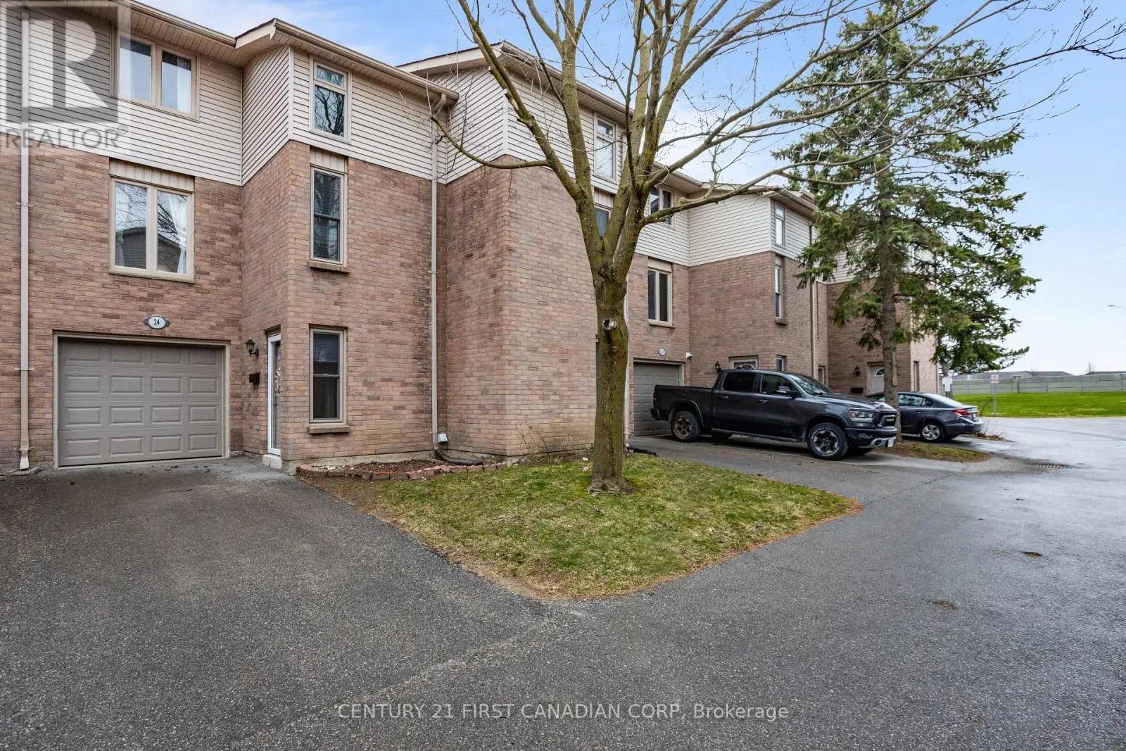 24 - 1855 ALDERSBROOK ROAD, #24