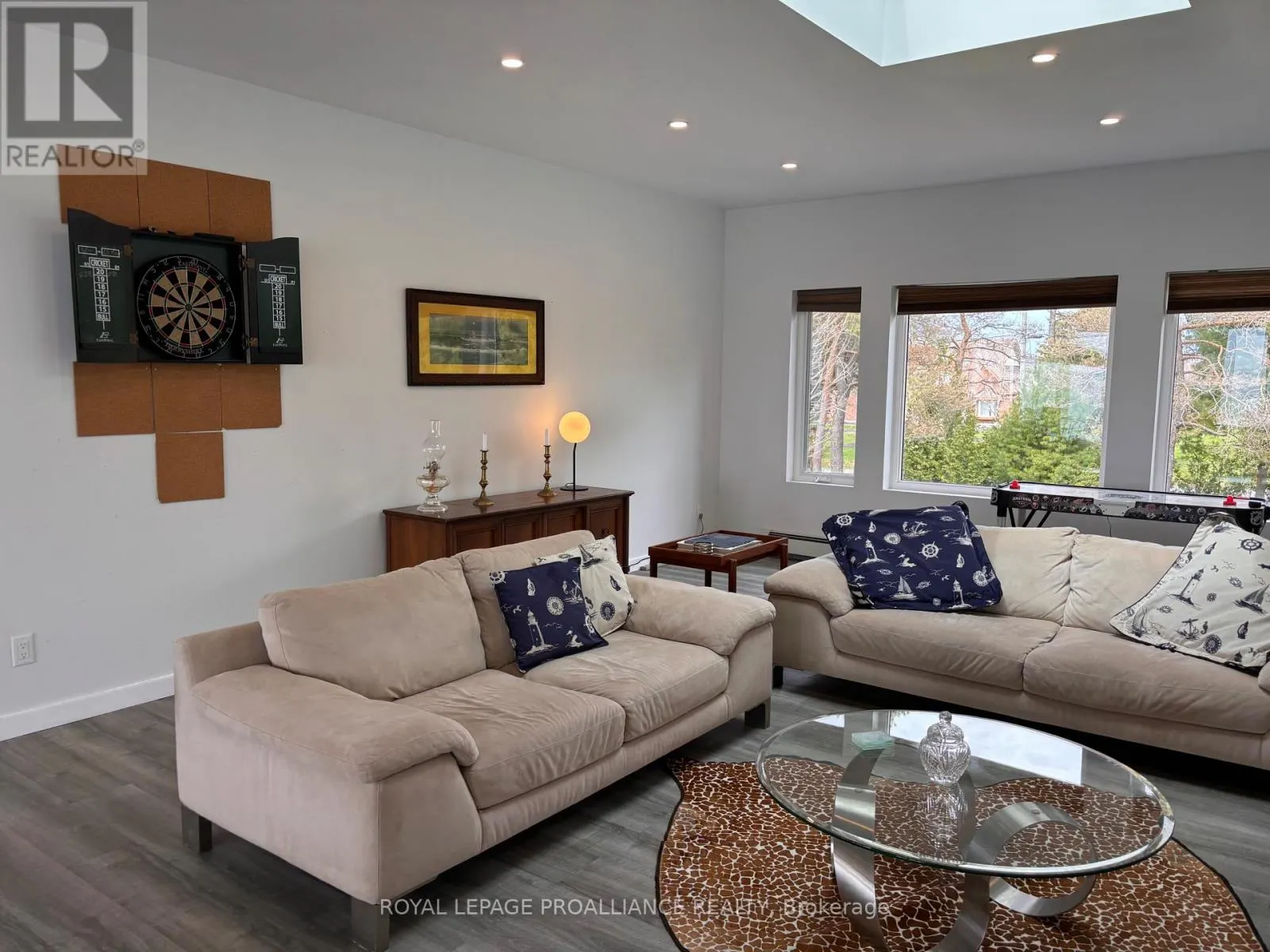 621 BARCOVAN BEACH ROAD