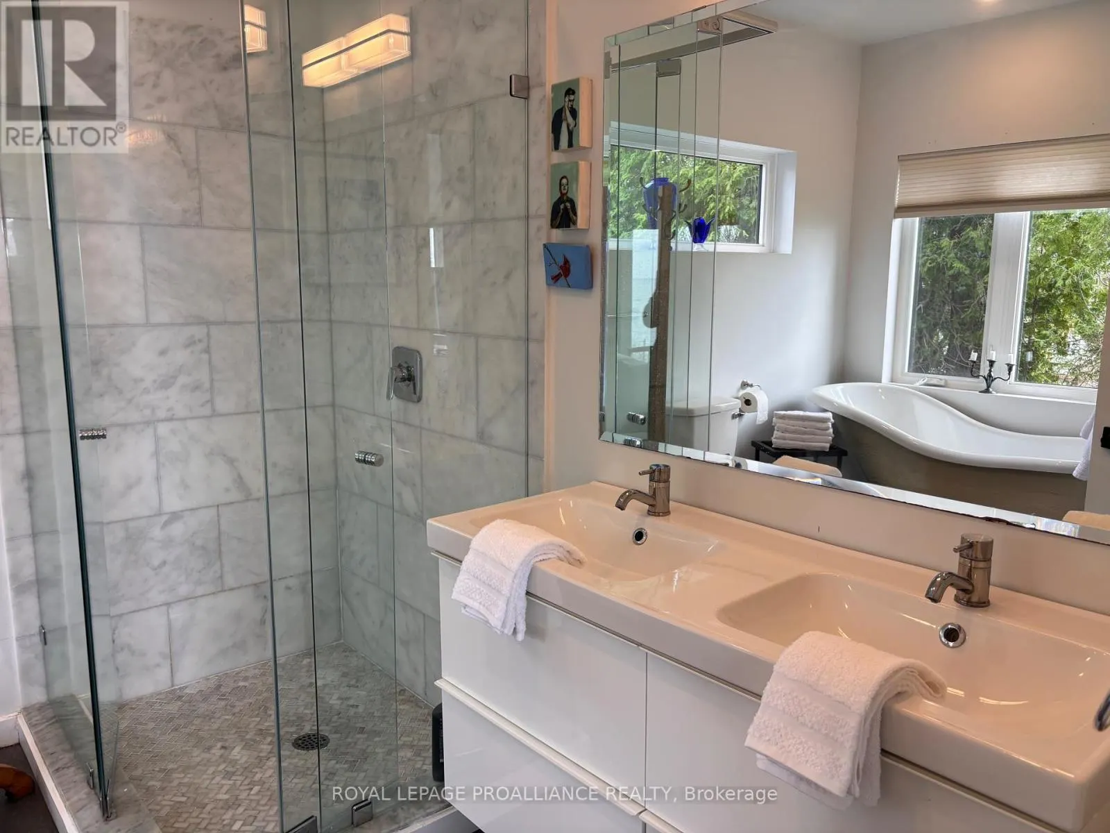621 BARCOVAN BEACH ROAD