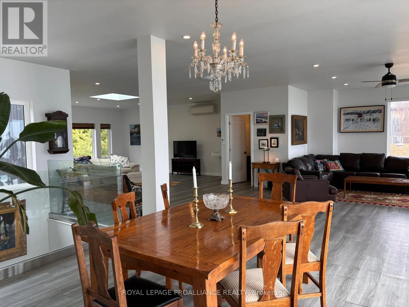 621 BARCOVAN BEACH ROAD