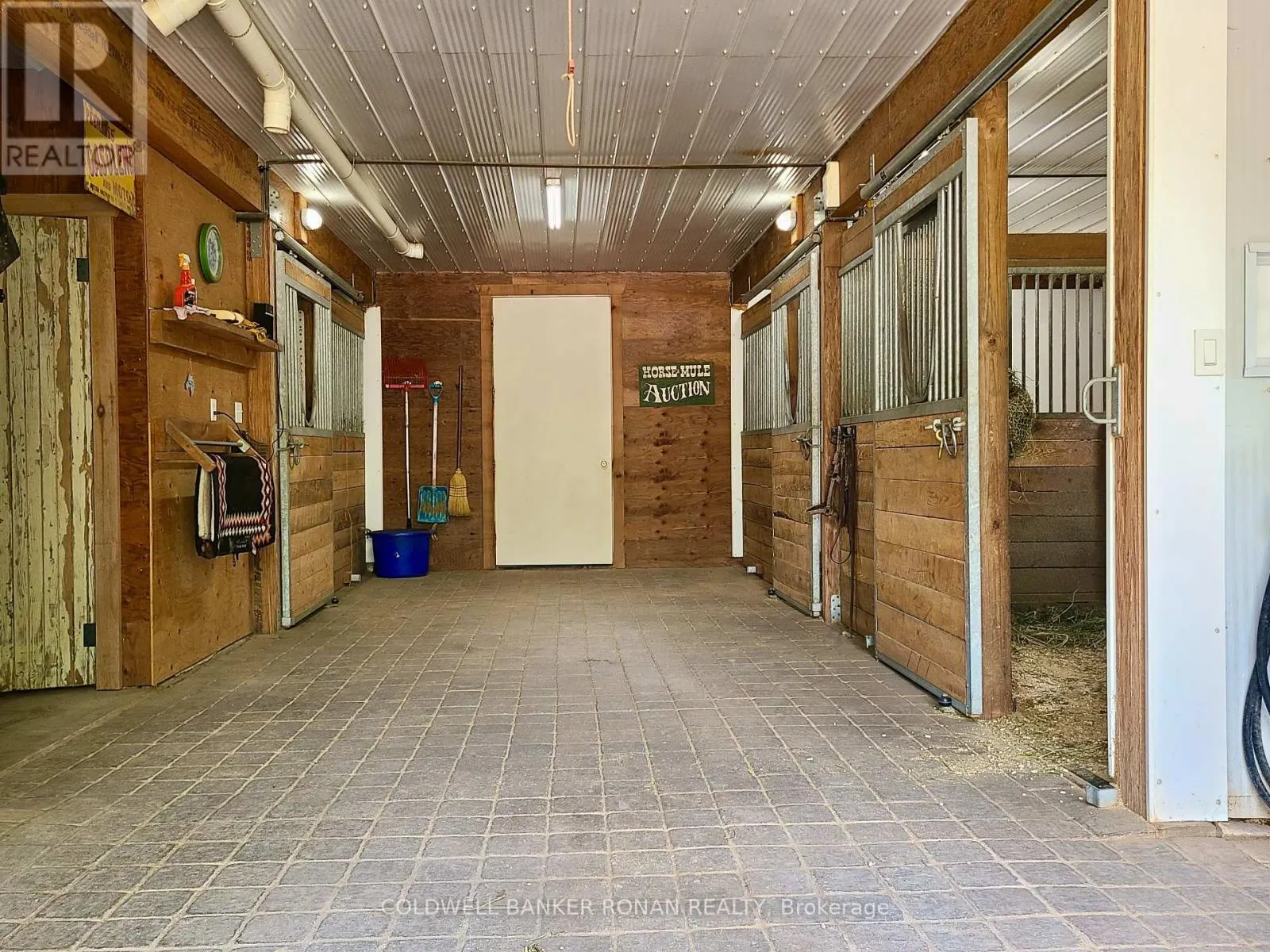 836138 4TH LINE E
