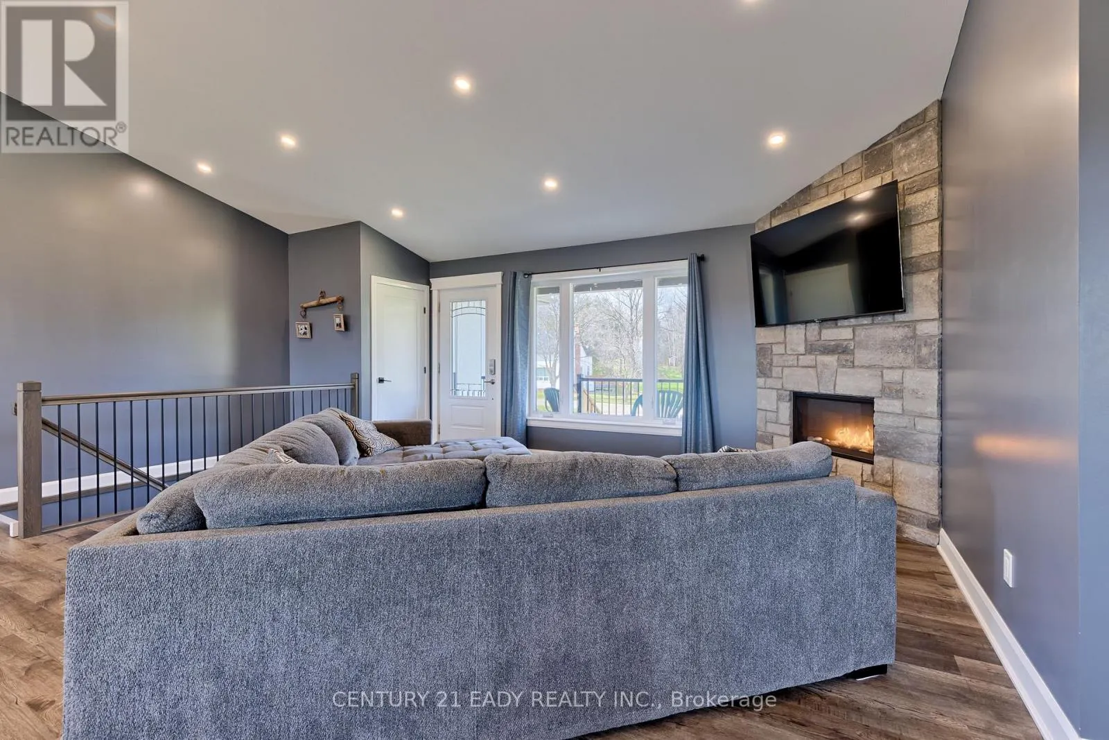 432 EARLY ROAD