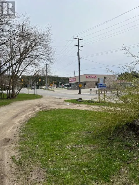 121 GREY RD 17B