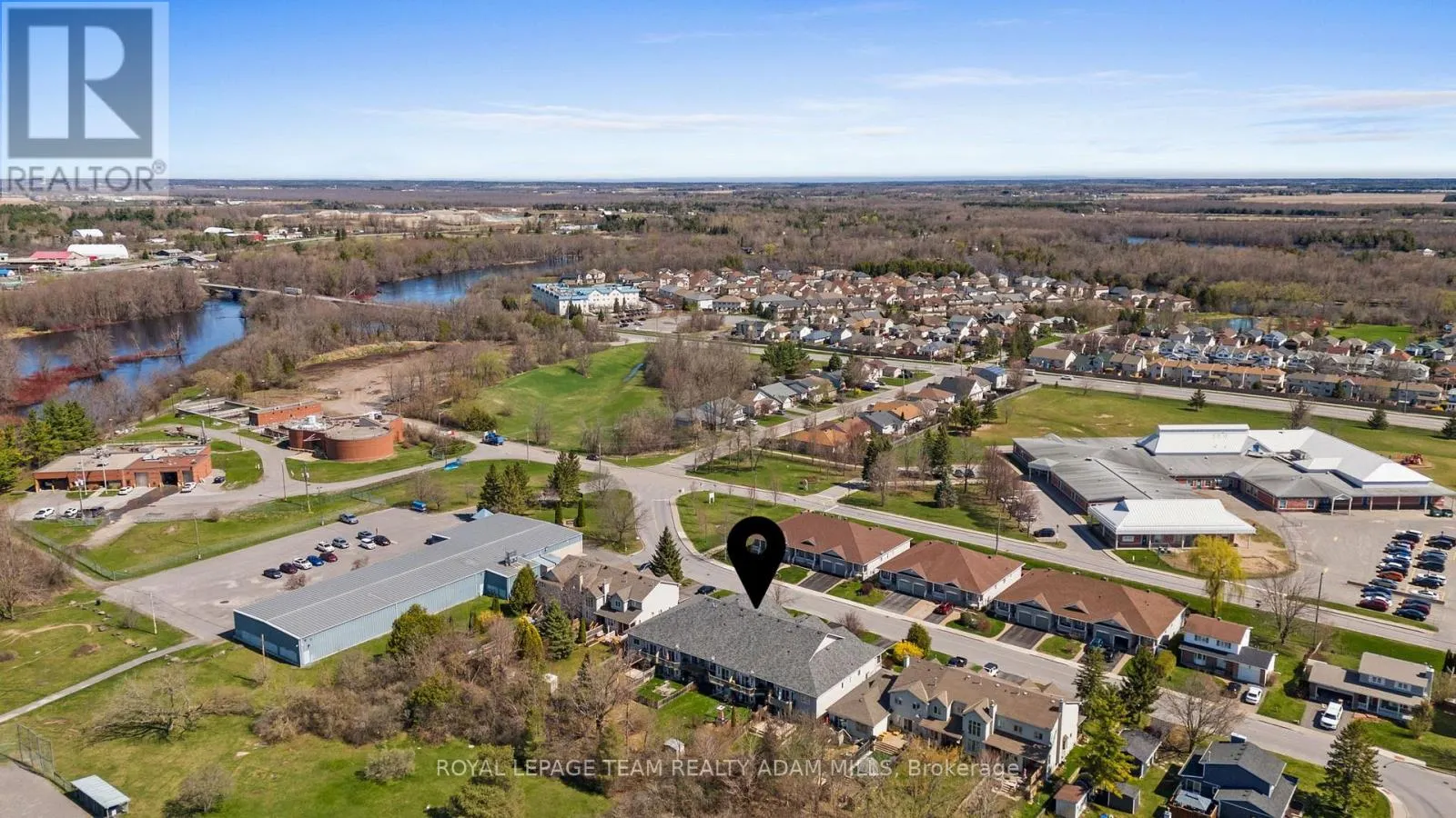 98 PATTERSON CRESCENT