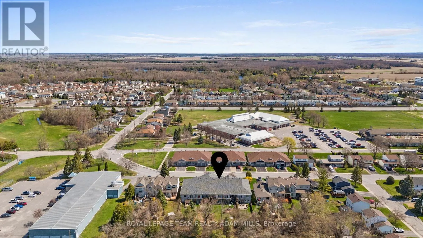 98 PATTERSON CRESCENT