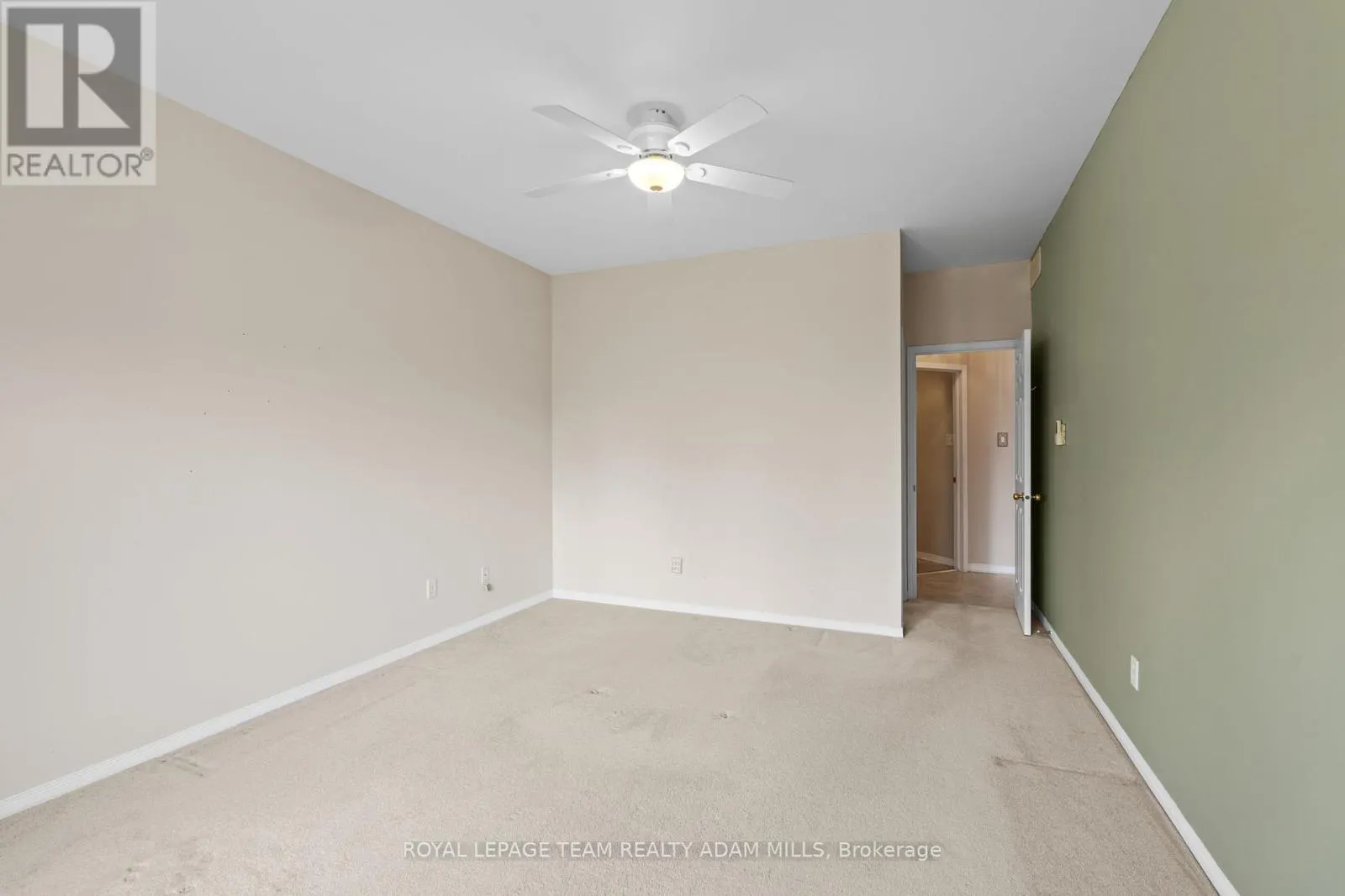 98 PATTERSON CRESCENT