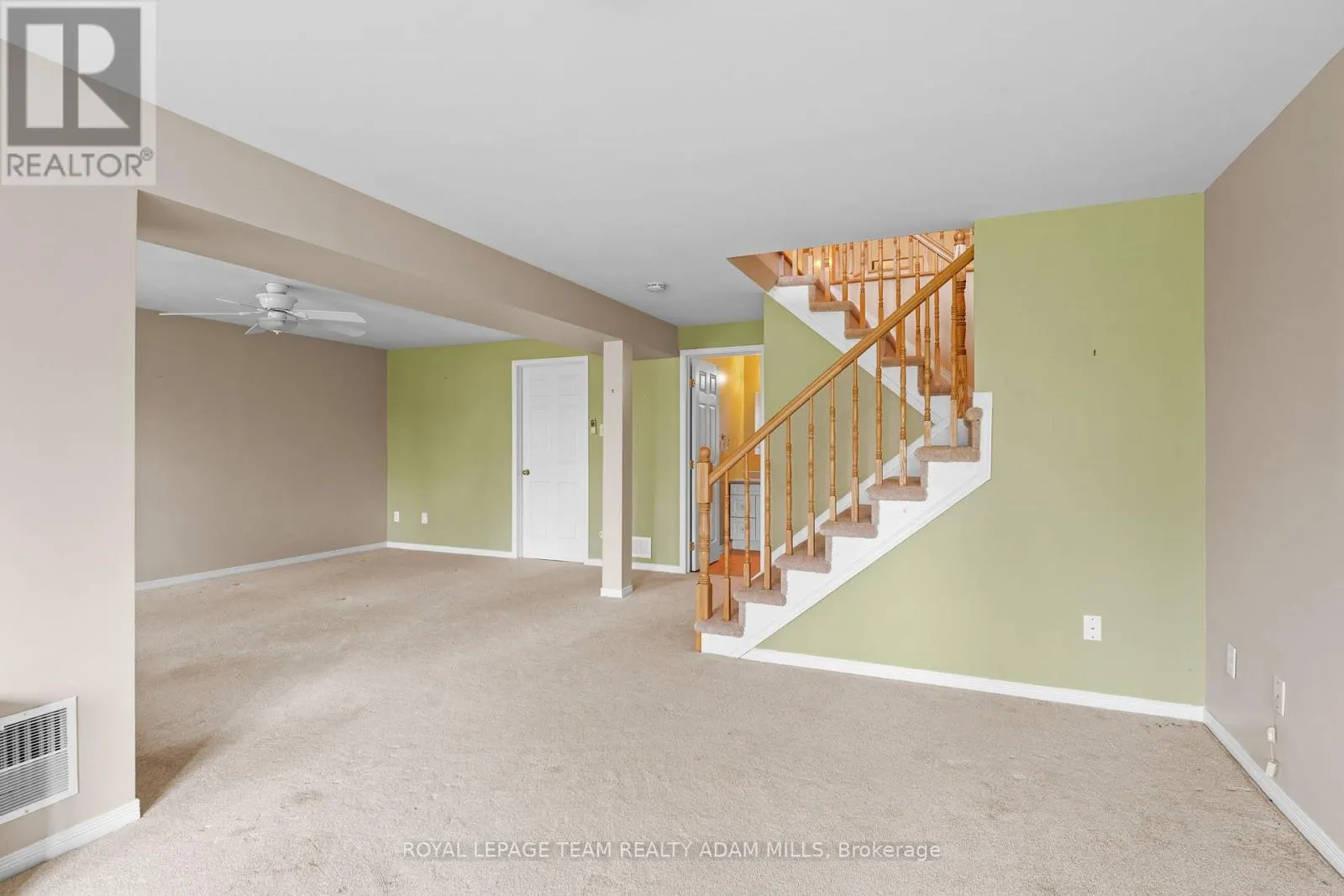 98 PATTERSON CRESCENT