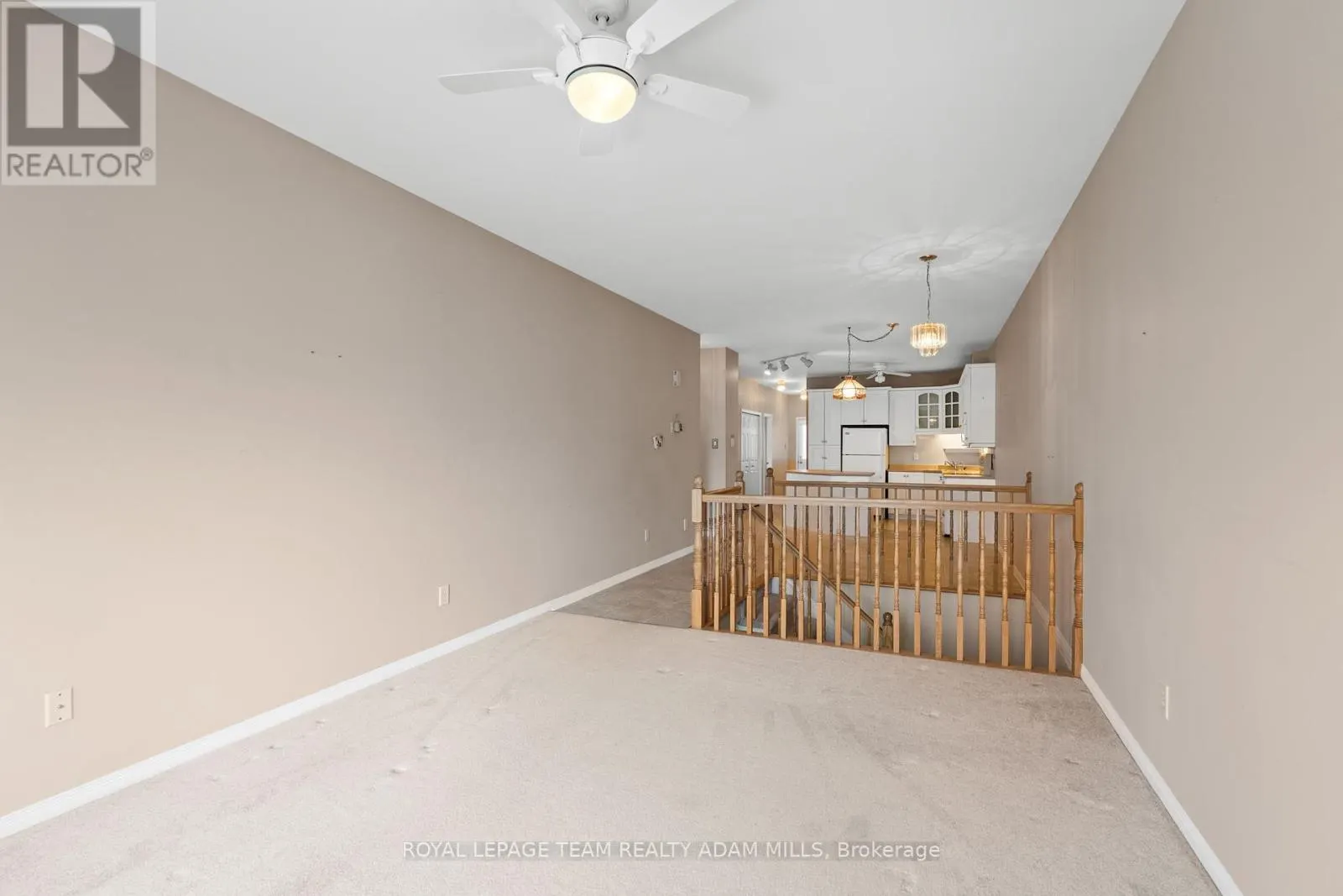 98 PATTERSON CRESCENT