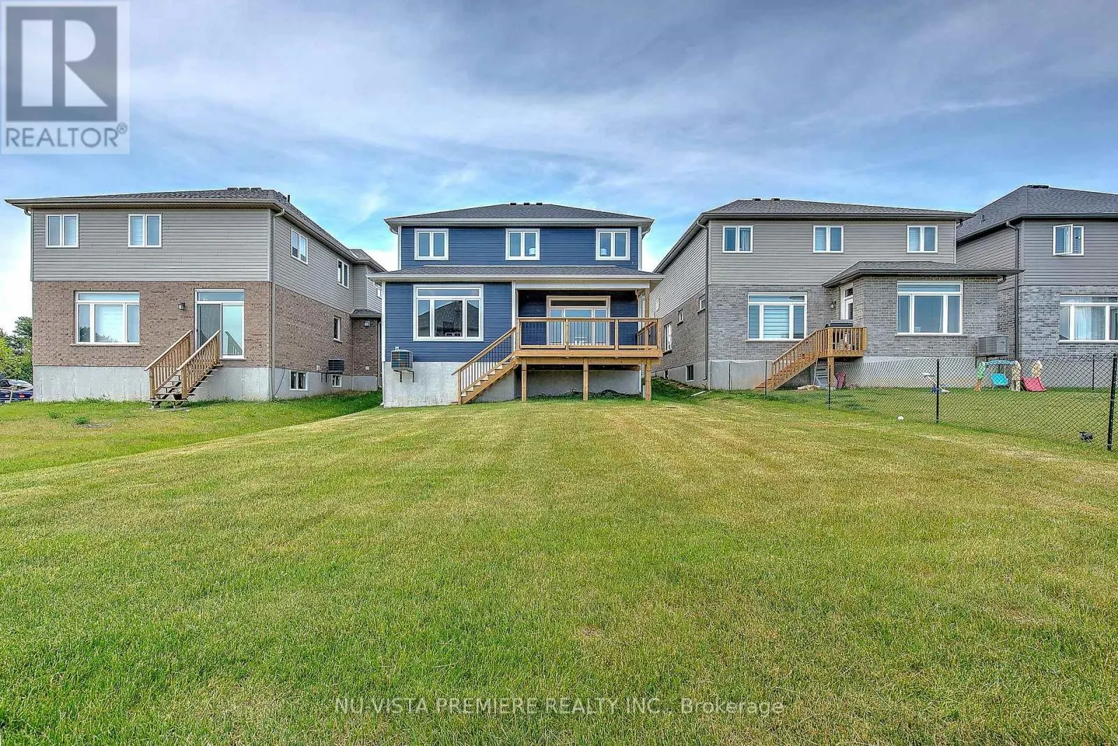 28 BASIL CRESCENT