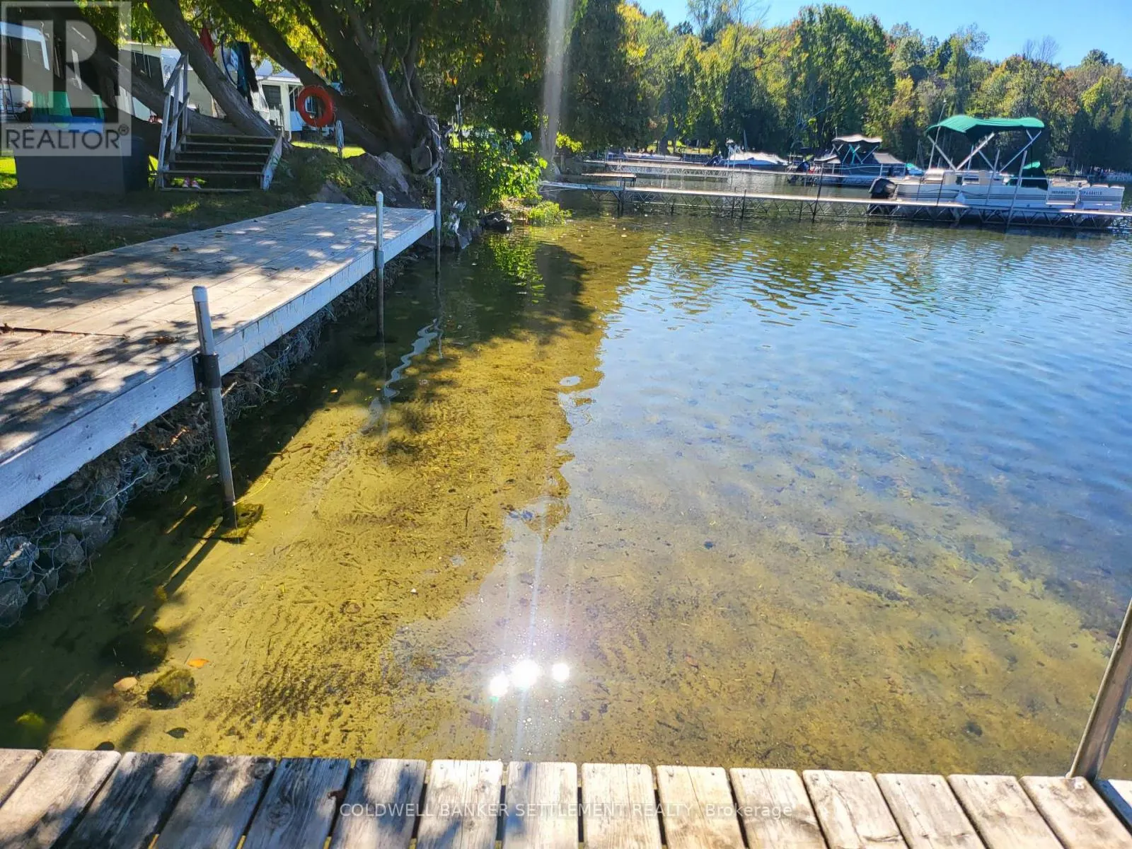 538 CLEAR LAKE ROAD W
