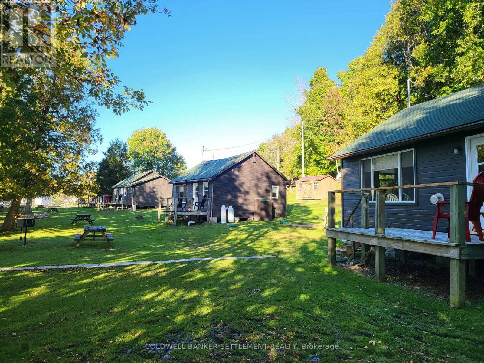 538 CLEAR LAKE ROAD W