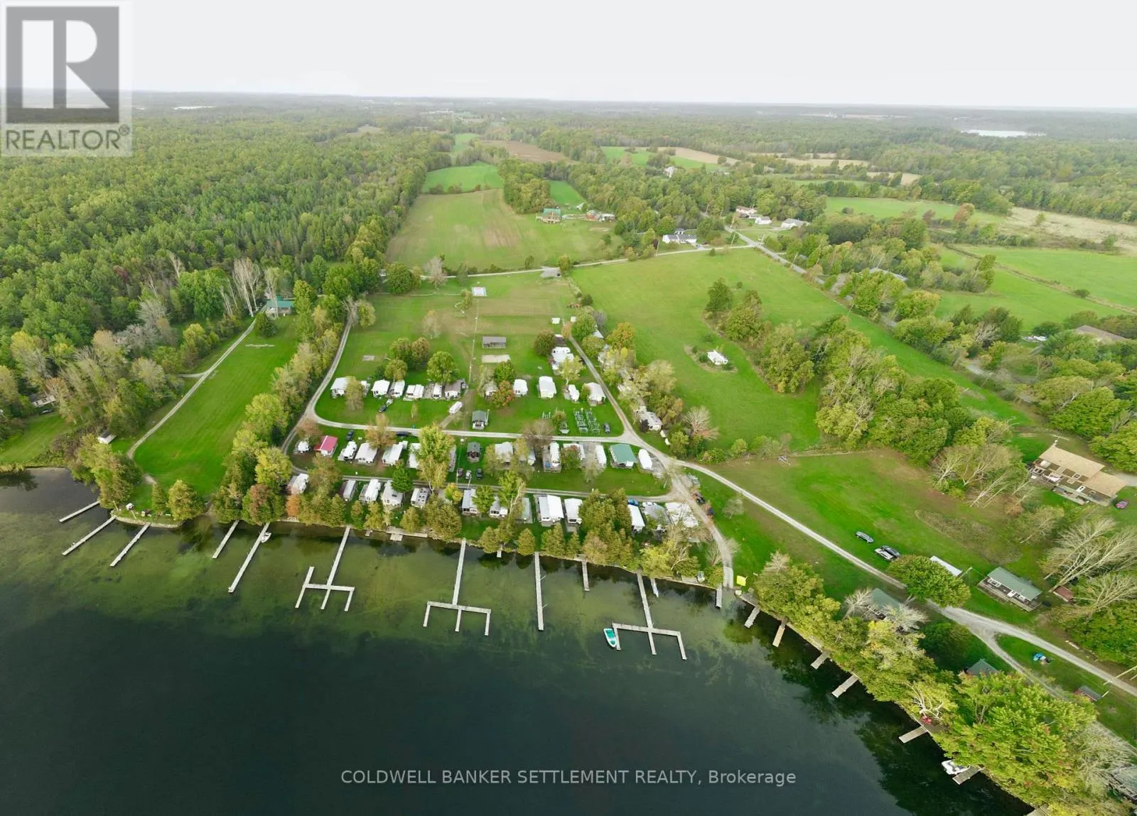 538 CLEAR LAKE ROAD W