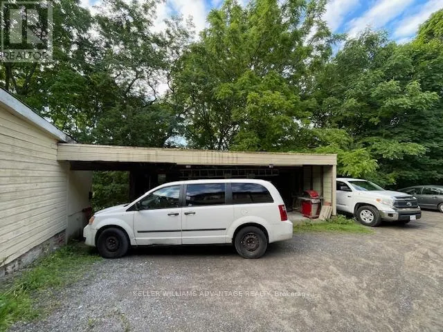 223 WALTON STREET