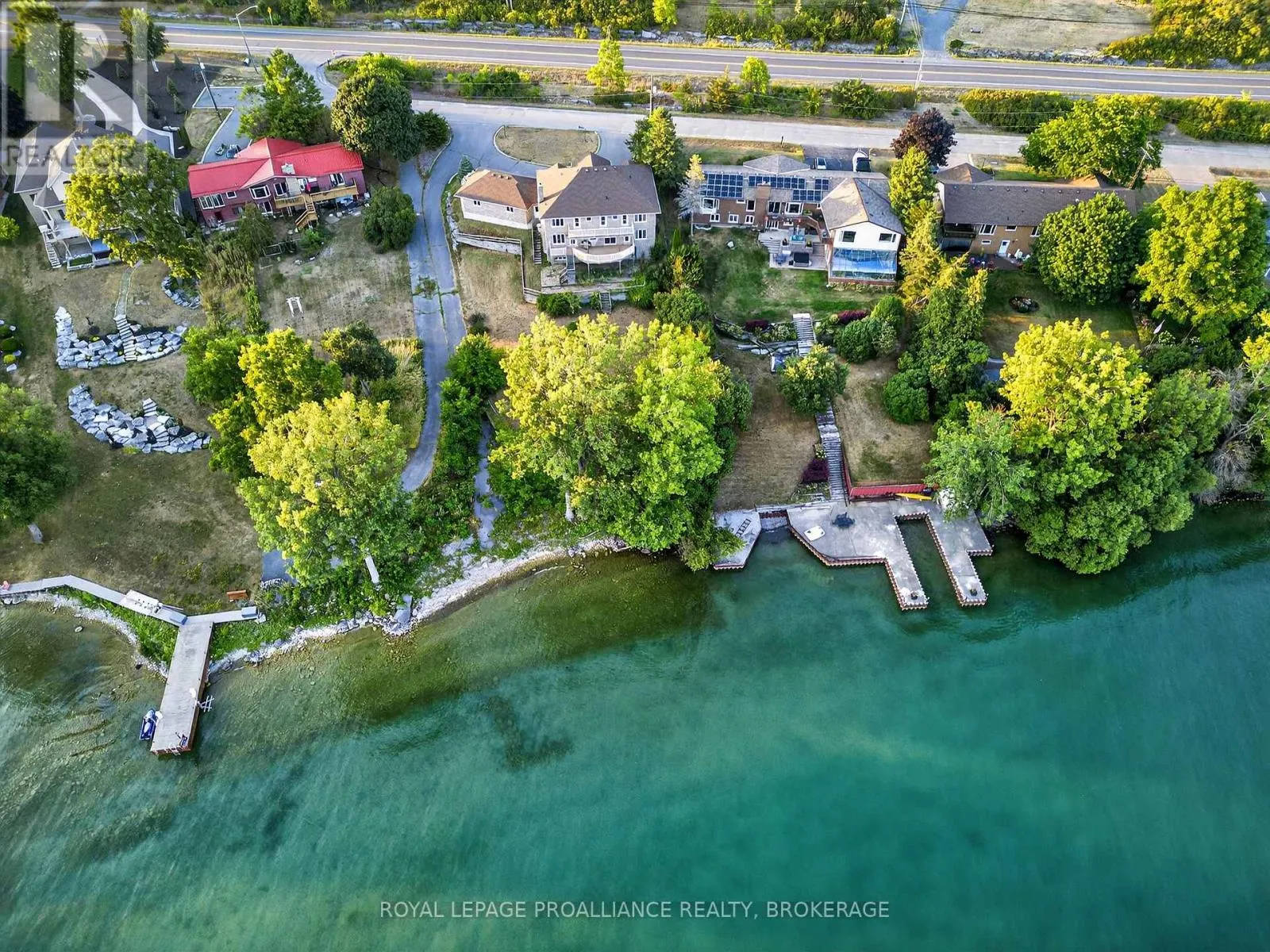 4734 LAKESIDE LANE