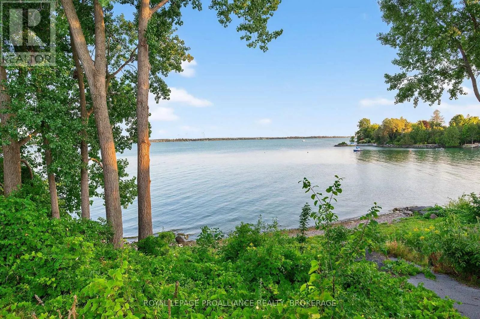 4734 LAKESIDE LANE