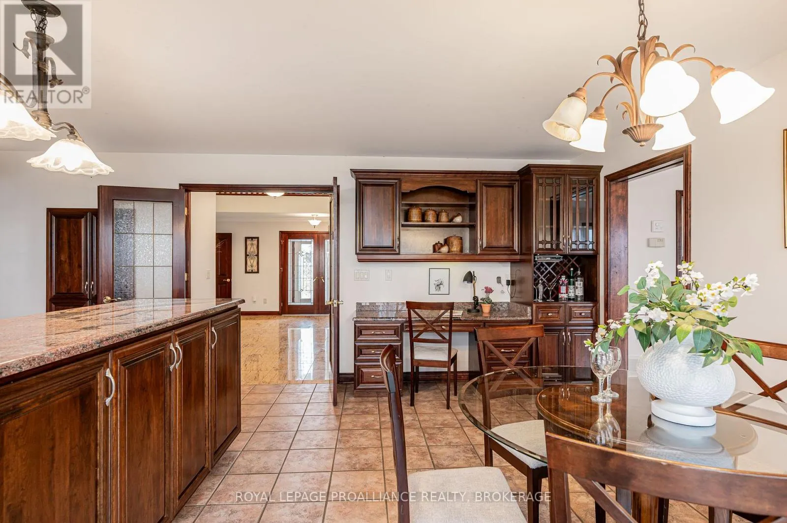 4734 LAKESIDE LANE