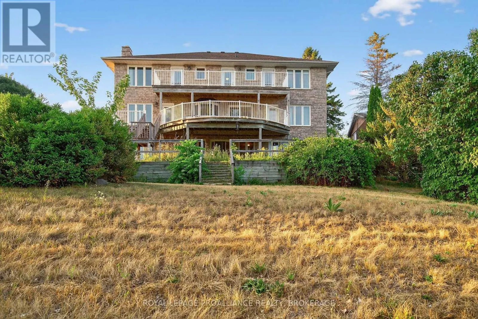 4734 LAKESIDE LANE
