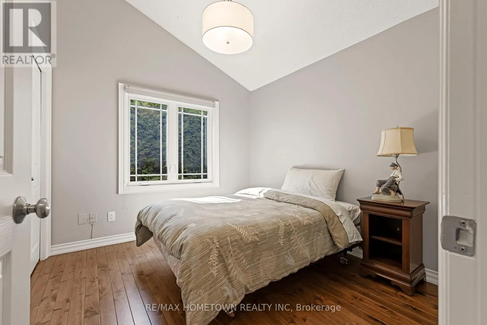 9 BAYVIEW ROAD