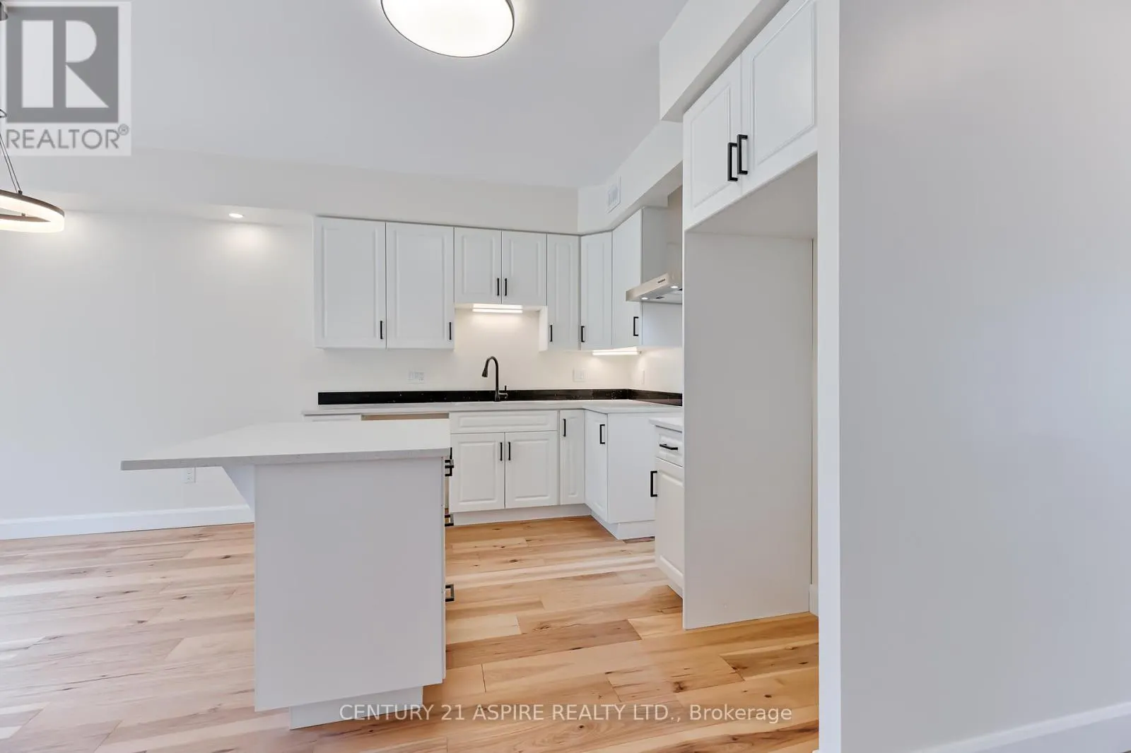 94A FRONTENAC CRESCENT