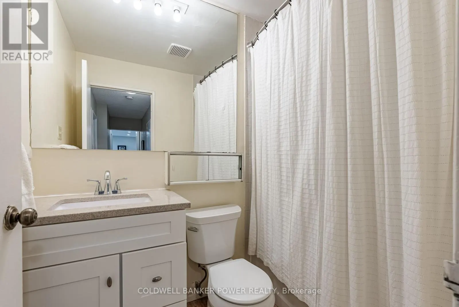511 - 600 GRENFELL DRIVE, #511