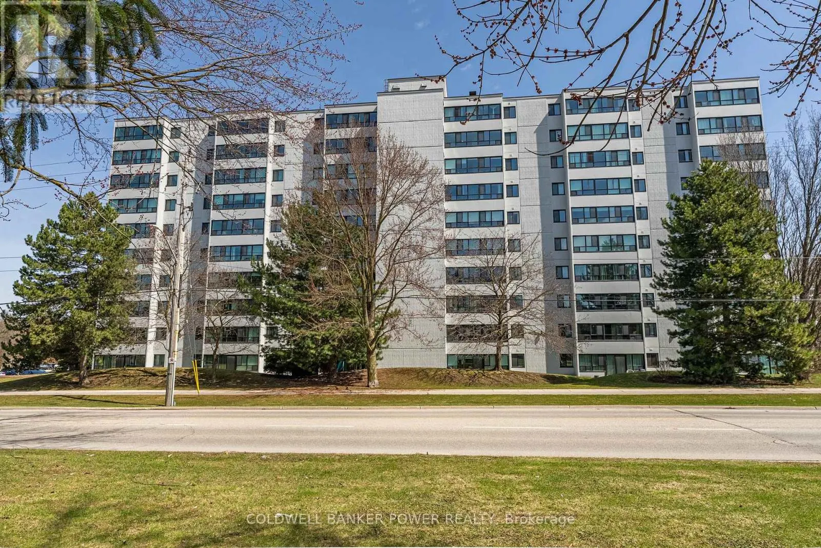 511 - 600 GRENFELL DRIVE, #511