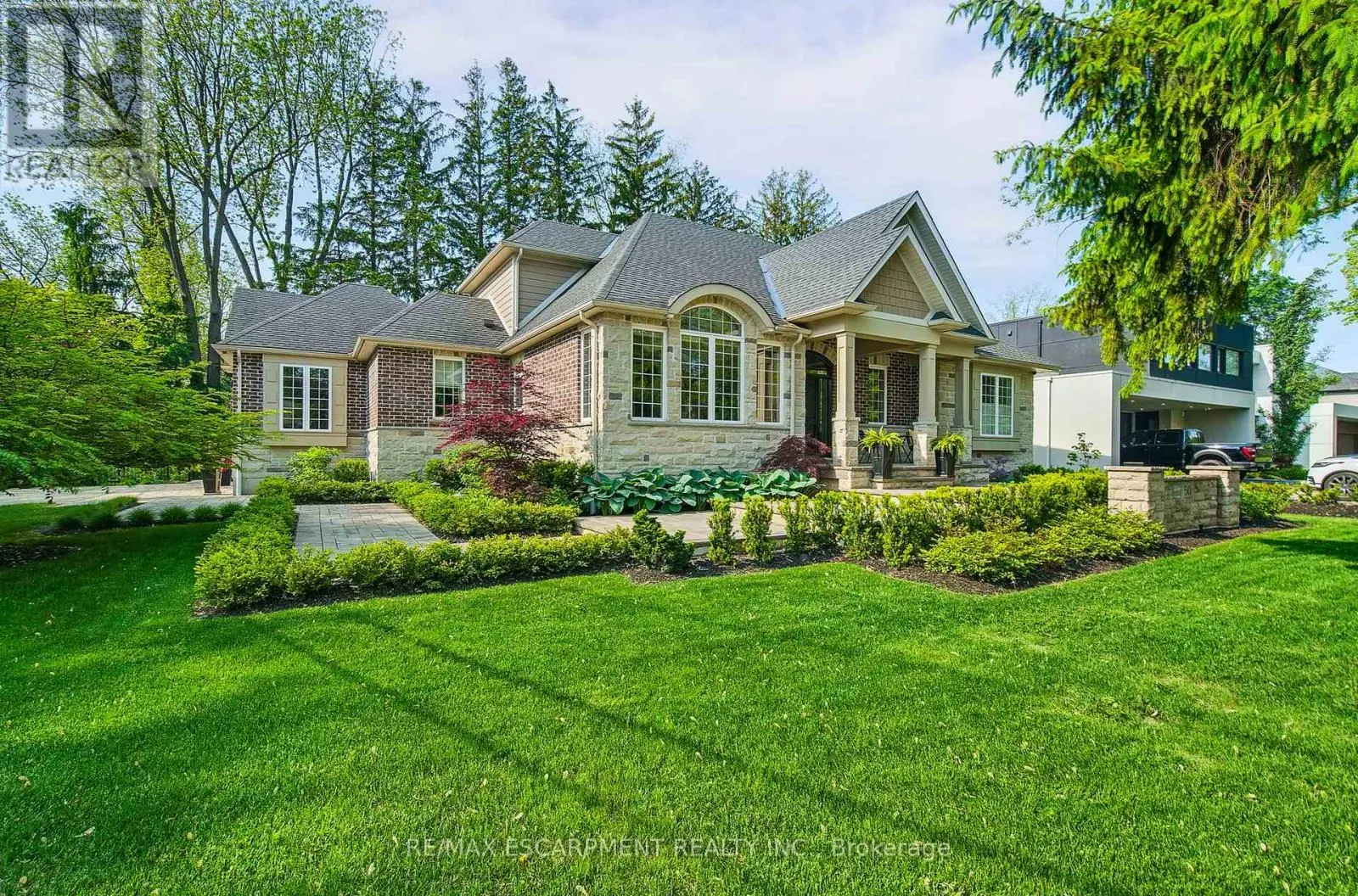 50 LLOYMINN AVENUE