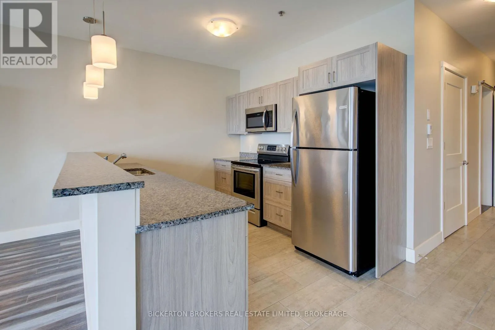 212 - 130 WATER STREET, #212