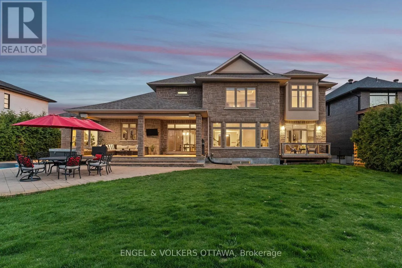 450 LOCKMASTER CRESCENT
