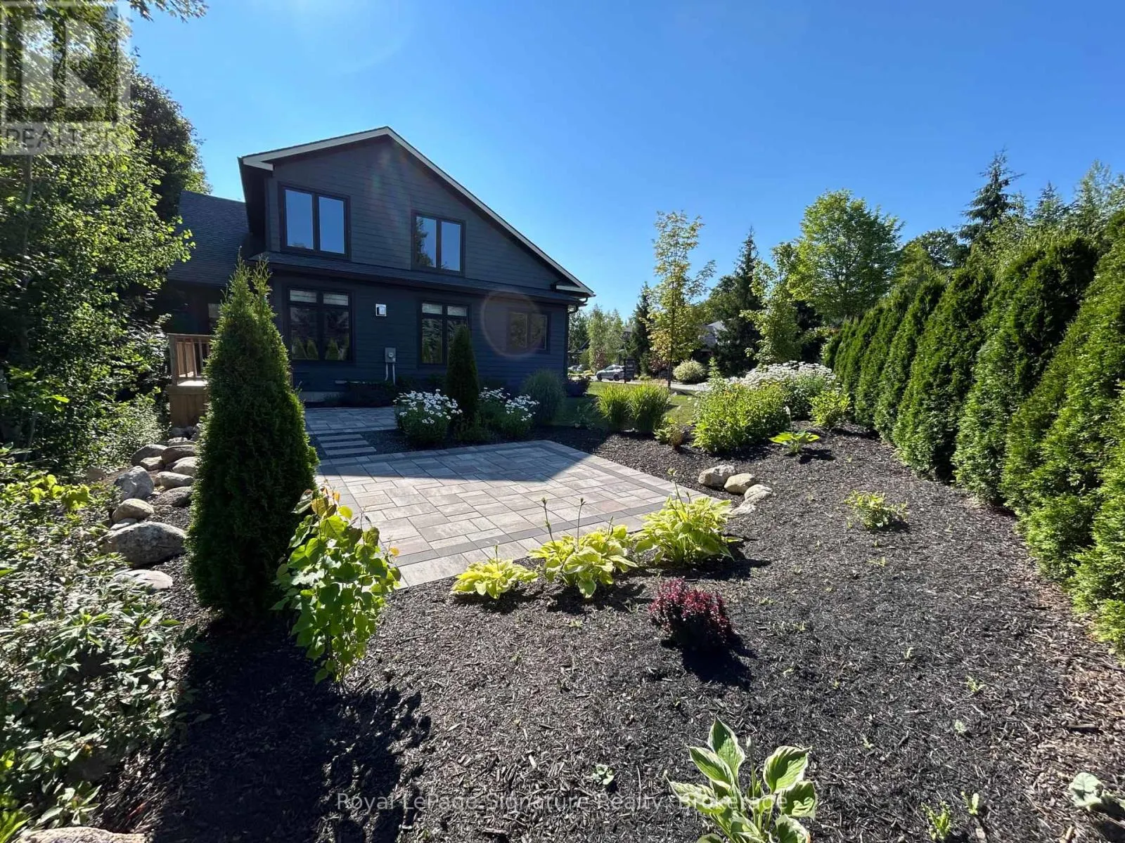 115 RANKIN'S CRESCENT