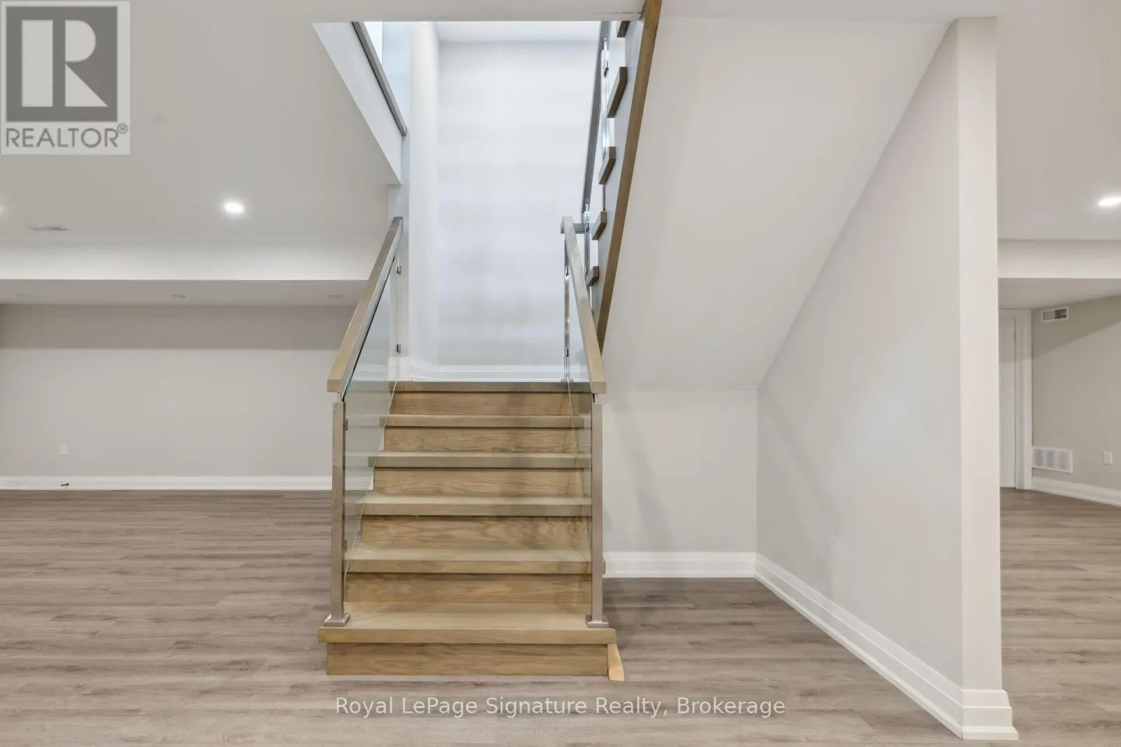115 RANKIN'S CRESCENT