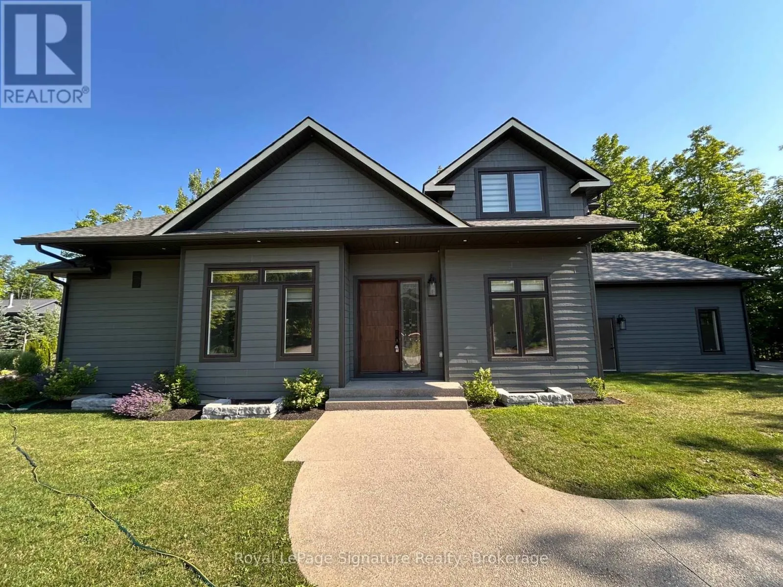 115 RANKIN'S CRESCENT