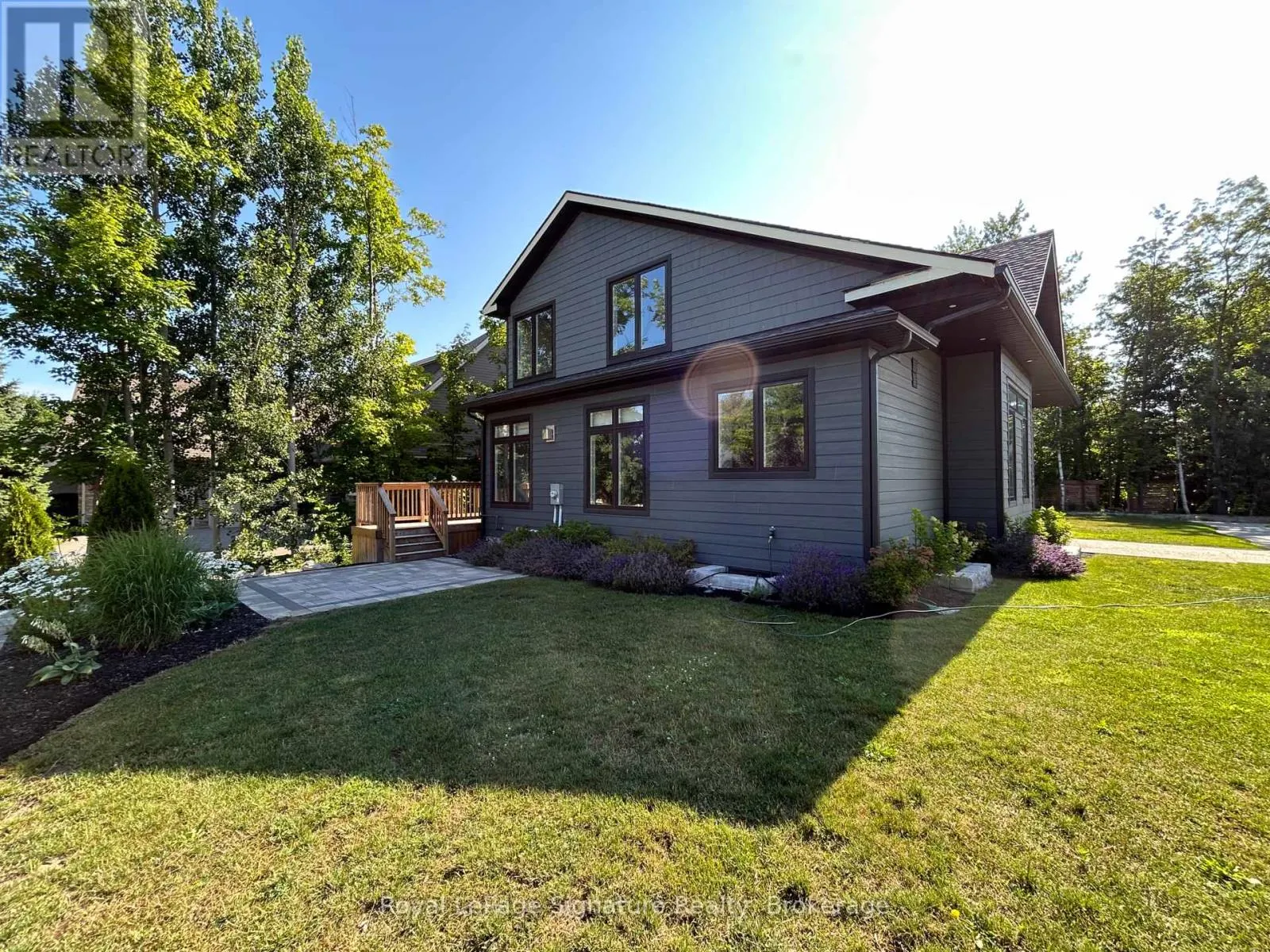 115 RANKIN'S CRESCENT