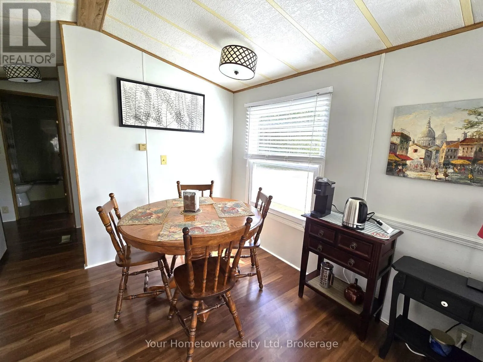 157 CEDAR CRESCENT
