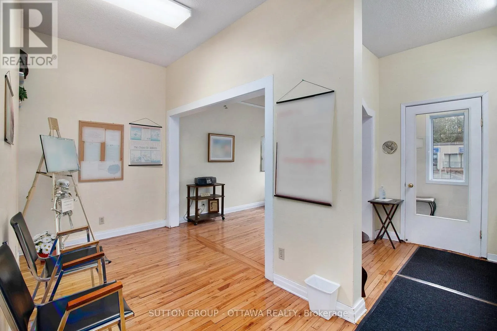 397 MONTREAL ROAD