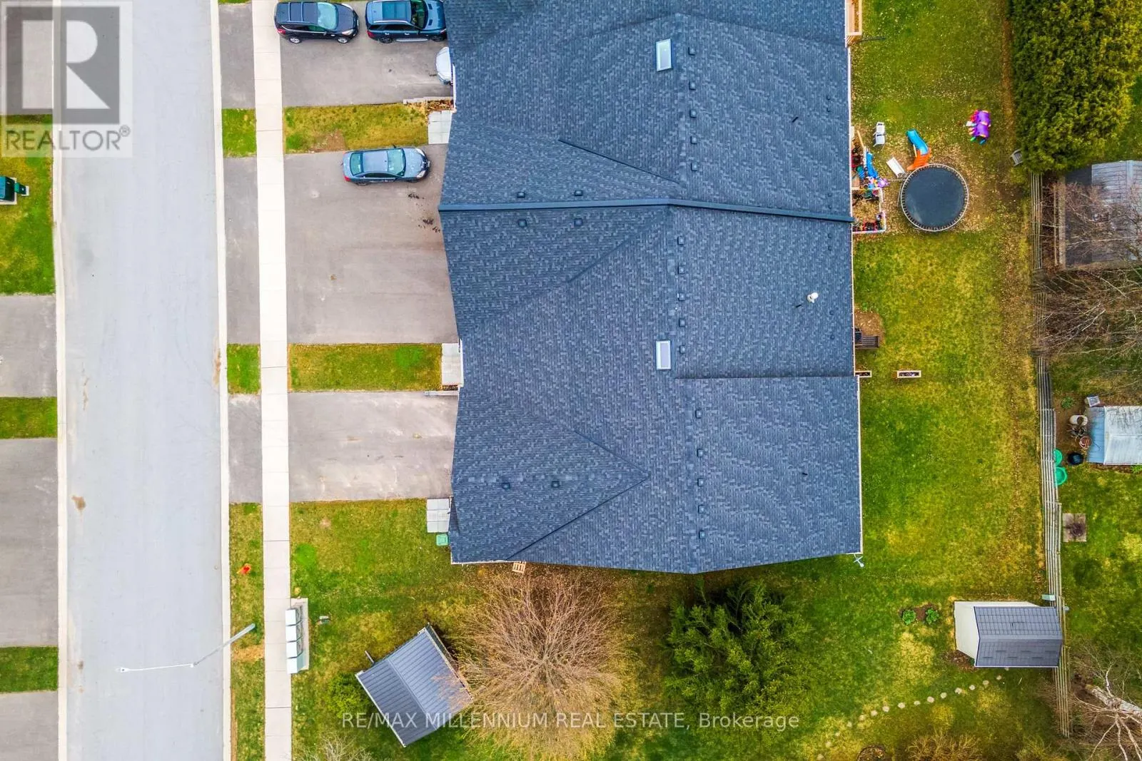 105 STONEBROOK WAY
