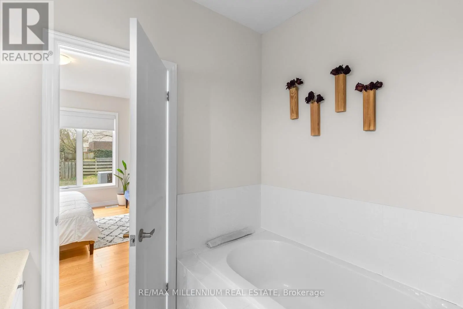 105 STONEBROOK WAY