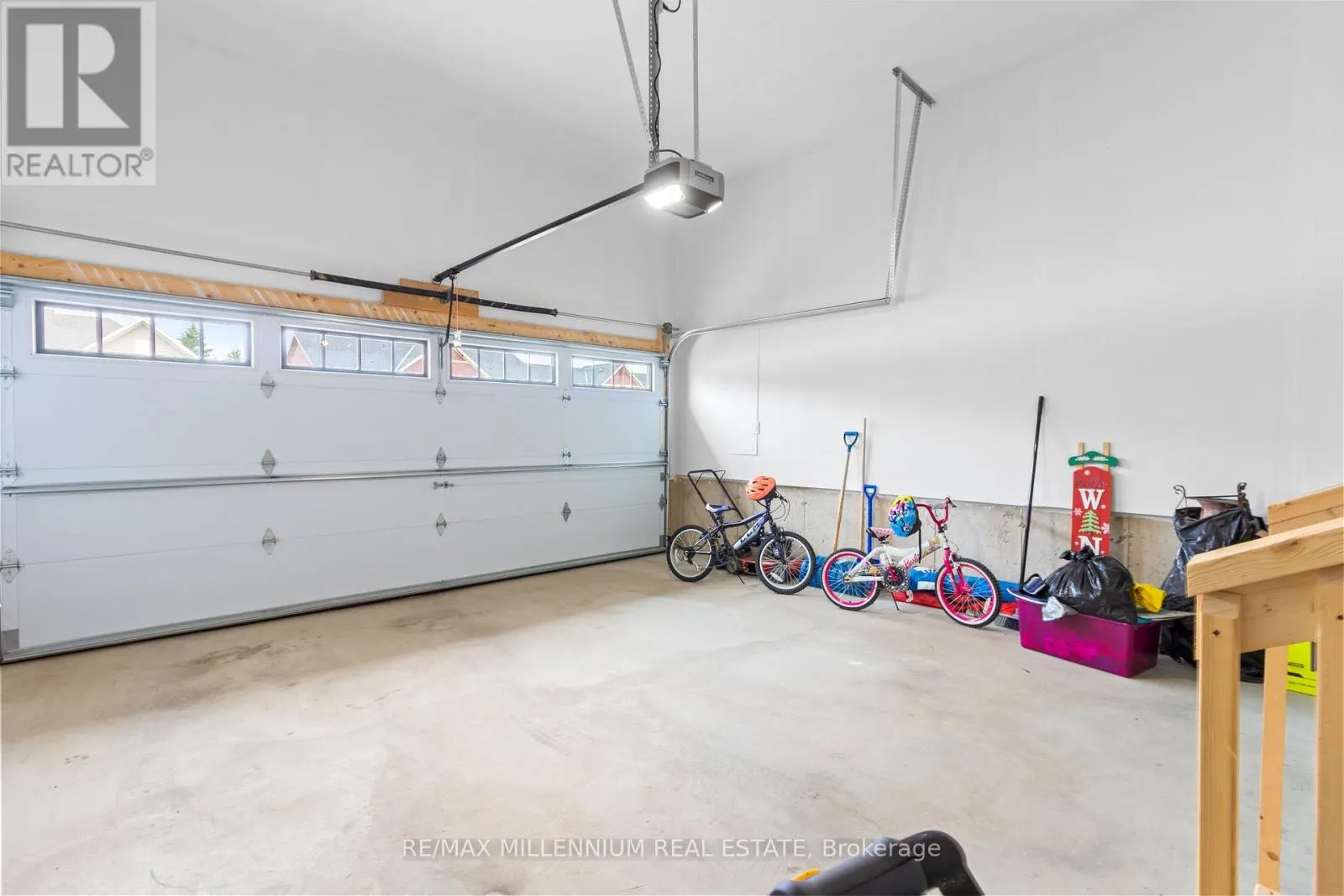 105 STONEBROOK WAY