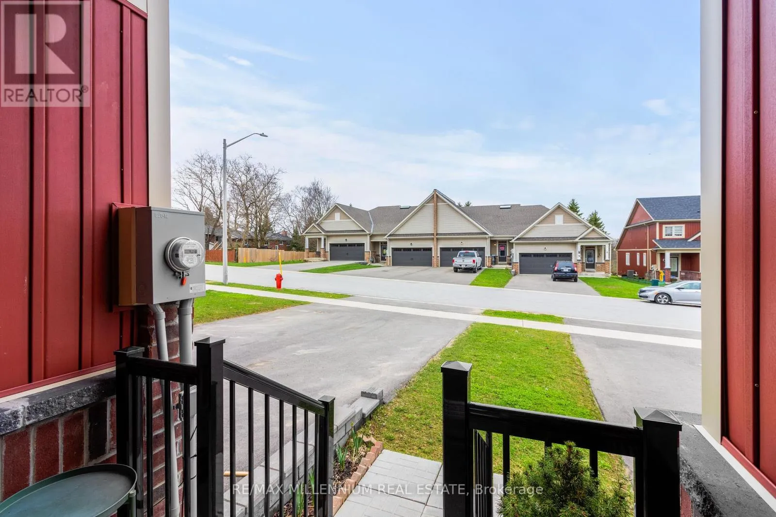 105 STONEBROOK WAY